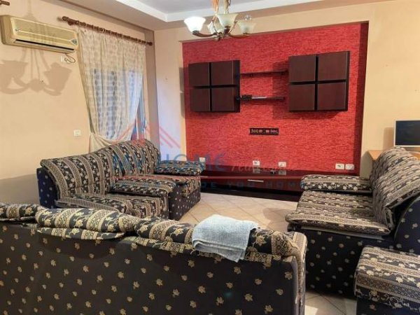 Tirane, jepet me qera apartament 2+1+A+BLK Kati 4, 112 m² 400 Euro (Rrobert Zhvarc)