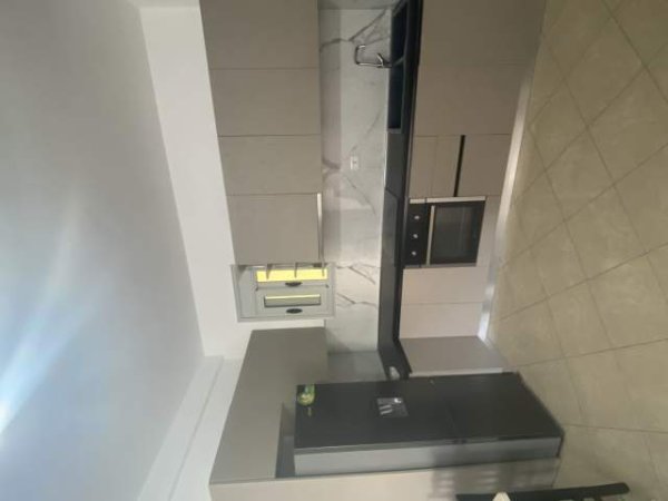Vlore, jepet me qera apartament 2+1+BLK Kati 4, 100 m² 25.000 Leke