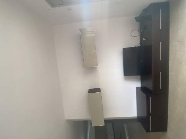 Vlore, jepet me qera apartament 2+1+BLK Kati 4, 100 m² 25.000 Leke