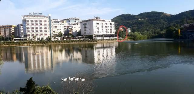 Tirane, jepet me qera apartament 1+1+A+BLK Kati 1, 134 m² 800 Euro (Hamdi Garunja)