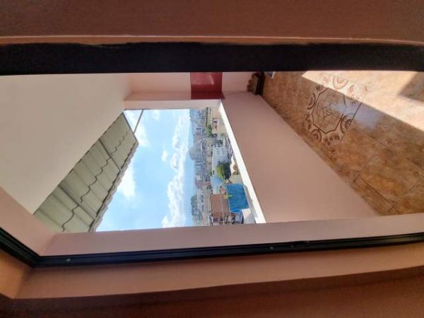 Tirane, jepet me qera apartament 2+1+BLK Kati 6, 90 m² 38.000 Leke (Rruga Vllazen Huta)