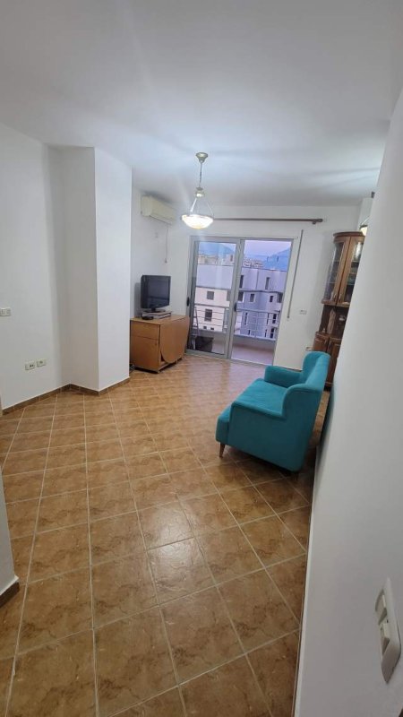 Tirane, jepet me qera apartament 2+1+A+BLK Kati 6, 85 m² 350 Euro (haxhi hysen dalliu)