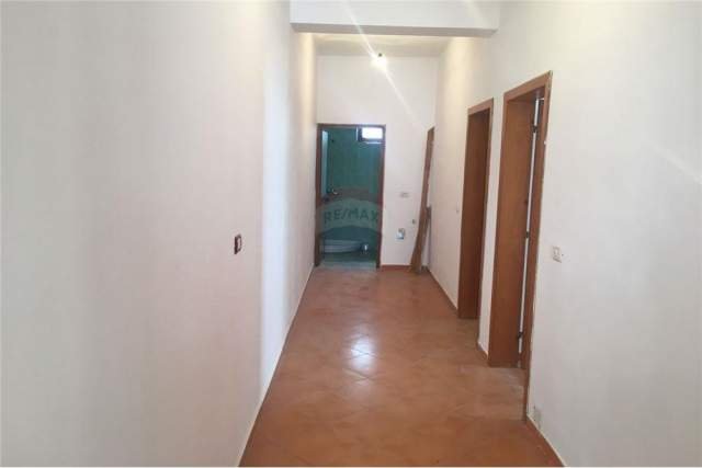 Tirane, jepet me qera shtepi 2+1 Kati 2, 80 m² 30.000 Leke (Don Bosko)