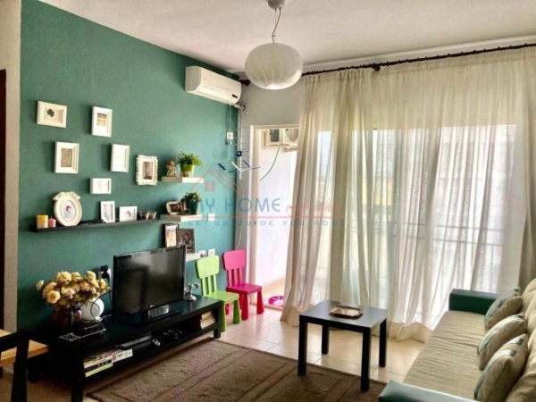 Tirane, shitet apartament 1+1+Ballkon, Kati 9, 48 m² 82,000 € (Ish Fusha Aviacionit)