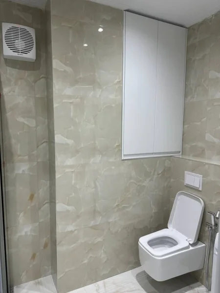 Tirane, jepet me qera apartament 1+1, Kati 2, 75 m² 400 € (Astir)