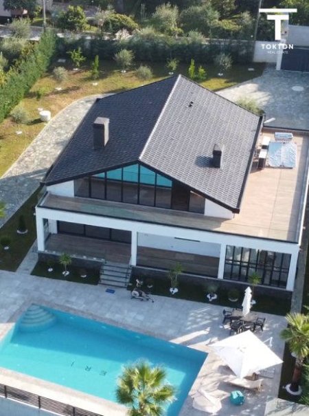 Tirane, jepet me qera Vile 2 Katshe, , 2,500 m² 5,000 € (Tufinë) TT 876