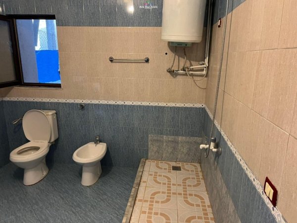 Tirane, jepet me qera Vile 2+1, Kati 1, 90 m² 350 € (21 dhjetori)