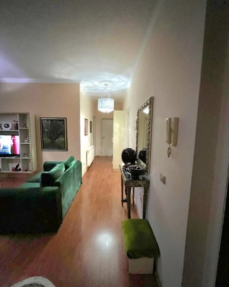 Tirane, shitet apartament 2+1, , 105 m² 205,000 € (Perballe me Petro Ninin)