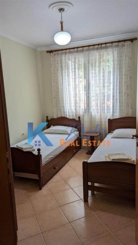 Tirane, shitet apartament 2+1+Ballkon, Kati 2, 92 m² 114,000 € (Laprake, afer spitalit ushtarak)