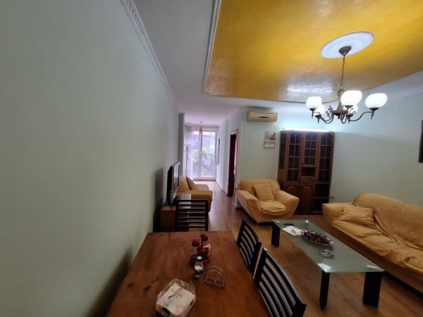 Tirane, jepet me qera apartament 2+1, Kati 2, 100 m² (Don Bosko)