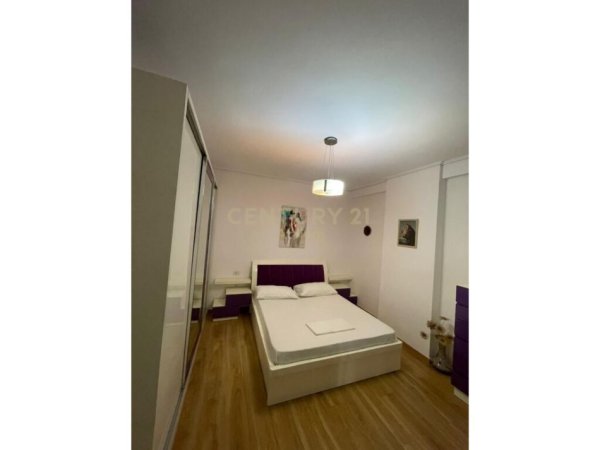 Tirane, jepet me qera apartament 2+1, Kati 7, 100 m² 500 € (Astir Atrium92980)