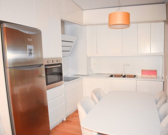 Tirane, jepet me qera apartament 2+1, Kati 4, 102 m² 500 € (Fresk)