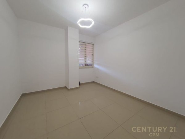 Tirane, shitet apartament , Kati 3, 111 m² 125,000 € 