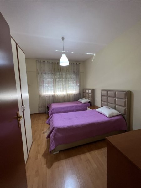 jepet me qera apartament 2+1+Ballkon, , 100 m² 650 € (Komuna parisit)