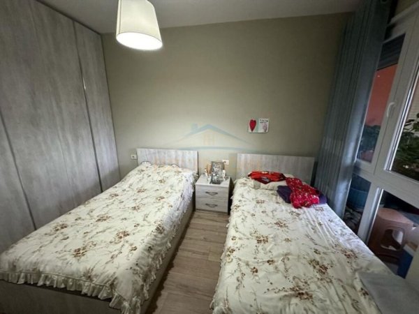 Tirane, jepet me qera apartament 1+1, Kati 4, 68 m² 600 € (Rruga e Ullishtes)