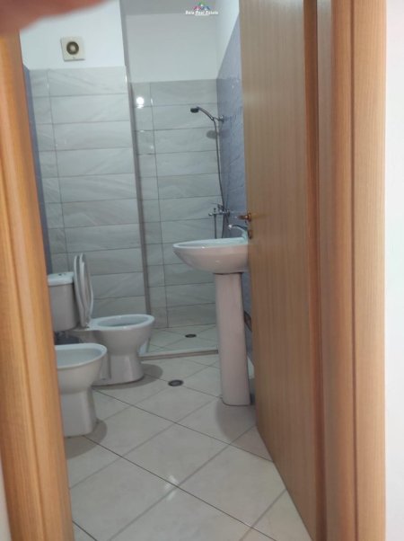 Tirane, shes apartament 2+1, Kati 4, 105 m² 121,000 € (ASTIR)