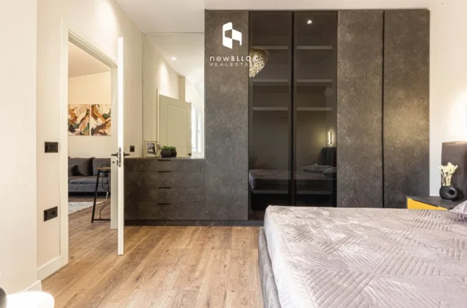 Tirane, shes apartament 1+1, , 74 m² 133,000 € (afër K. BOTANIK)