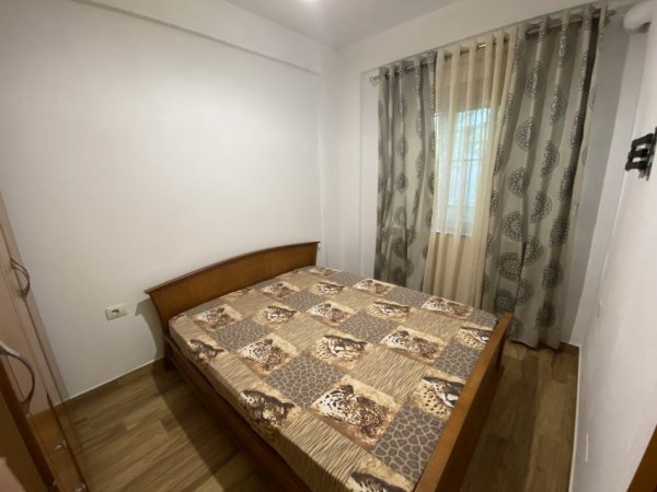 Tirane, jepet me qera apartament 1+1, Kati 1, 45 m² 250 € (Yzberisht)