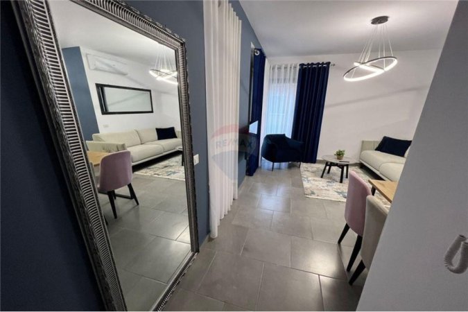 Tirane, jepet me qera apartament 1+1, Kati 1, 66 m² 650 € (Frosina Plaku - 21 Dhjetori)