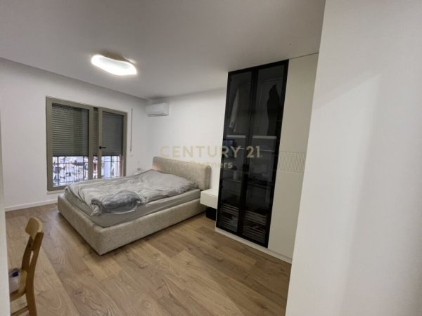 Tirane, jepet me qera 2+1, Kati 7, 119 m² 1,500 € (Delijorgji)