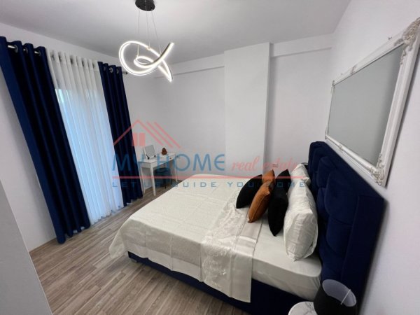 Tirane, jepet me qera apartament 1+1+Ballkon, Kati 2, 65 m² 650 € (21 dhjetori)