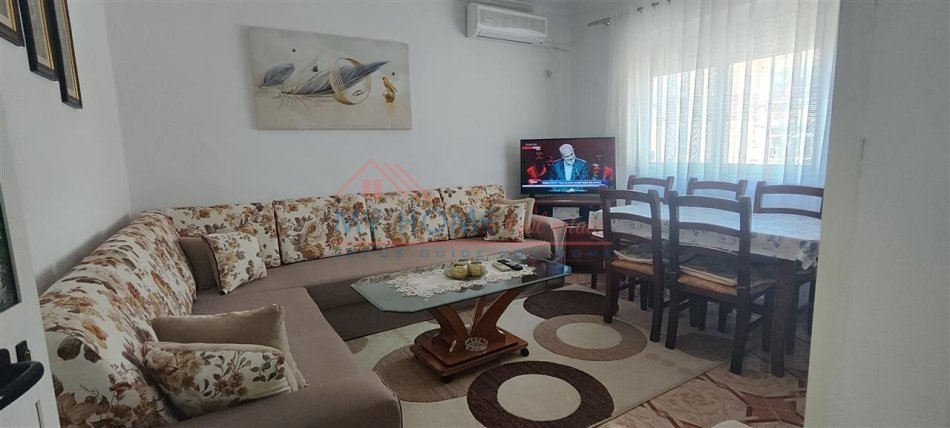 Tirane, shitet apartament 2+1+Aneks+Ballkon, Kati 5, 71 m² 117,000 € (Brryli)