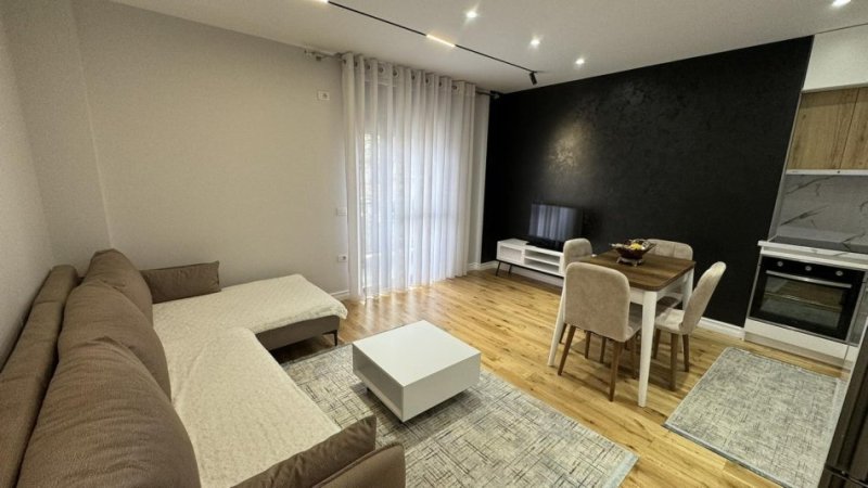 Tirane, jepet me qera apartament 1+1, Kati 2, 62 m² 500 €