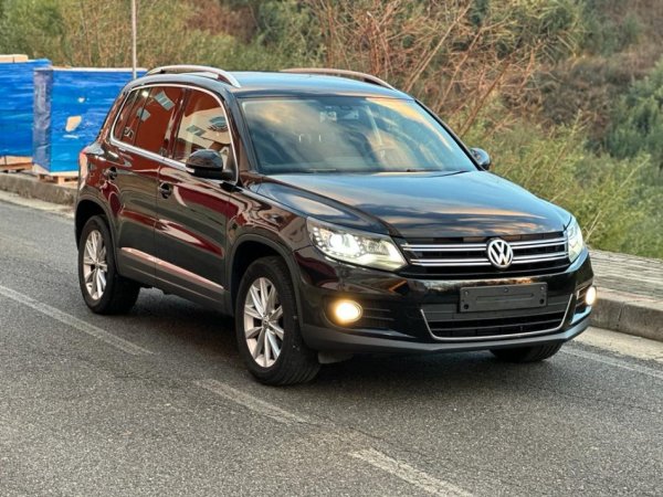 Tirane, shes SUV | Fuoristrad | Xhip VOLKSWAGEN TIGUAN 2.0 TDI HIGHLINE 4MOTION LED EXECUTIVE , Nafte, e zeze, automatik, Klima, 160000 km, 11,700 €