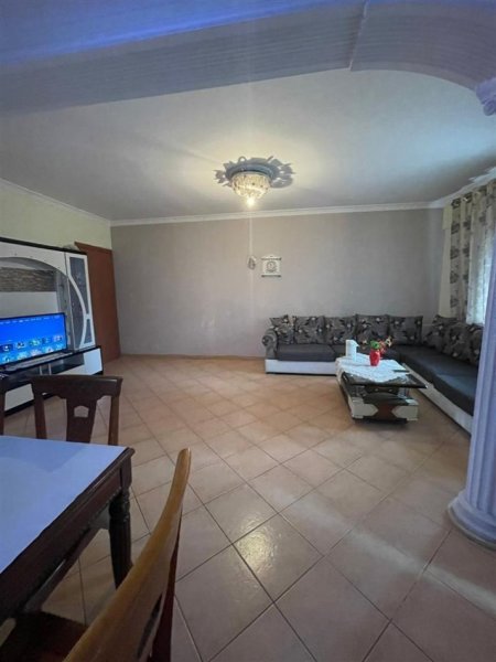 Tirane, jepet me qera apartament 2+1, Kati 5, 100 m² 500 € (perball delijorgjit)