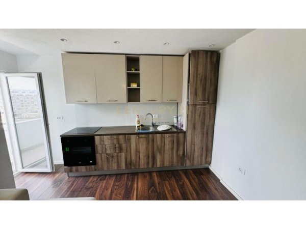 Tirane, jepet me qera apartament 2+1, Kati 6, 92 m² 800 € (rruga e durresit)