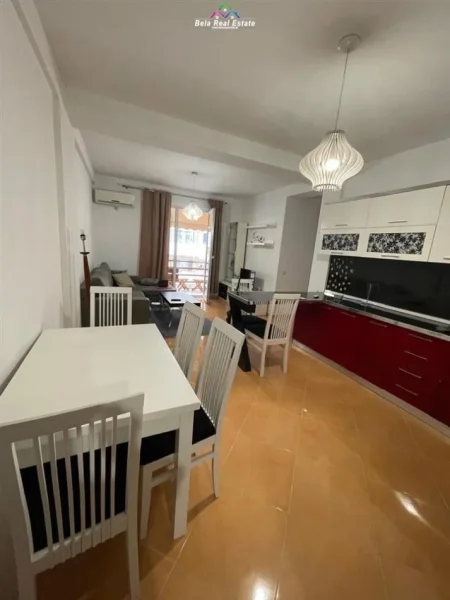 Tirane, jepet me qera apartament 2+1, Kati 5, 93 m² 470 € (astir)