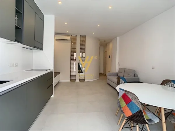 Kavaje, shitet apartament 1+1+Ballkon, Kati 6, 53 m² 145,000 € (KAVAJE)