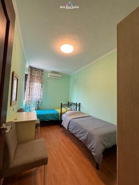 Tirane, jepet me qera apartament 2+1, Kati 3, 105 m² 600 € (don bosko)