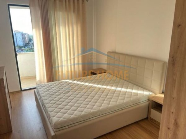 Tirane, shitet apartament 1+1+Aneks+Ballkon, Kati 8, 71 m² 90,000 € (Unaza e re)