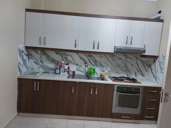 Tirane, jepet me qera apartament 2+1, Kati 8, 71 m² 450 € (astir)