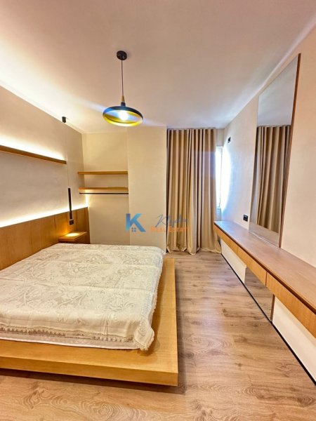 Tirane, jap me qera apartament 1+1+Ballkon, Kati 6, 75 m² 500 € (Yzberish)