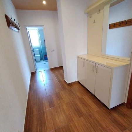 Tirane, jepet me qera apartament 2+1, Kati 2, 100 m² 470 € (Ish Stacioni i Trenit)