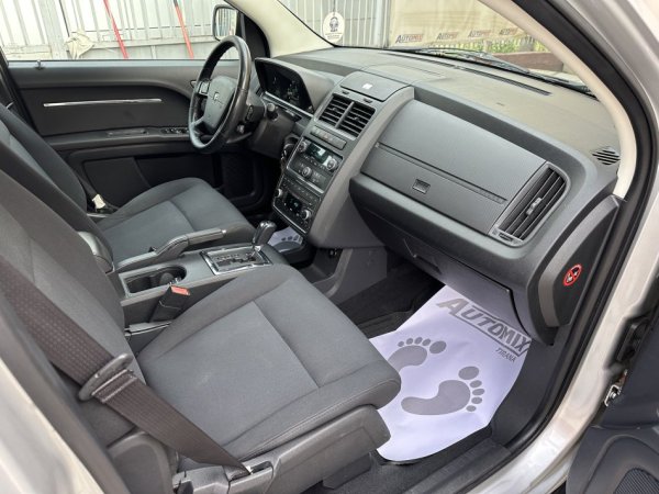 Tirane, shes makine DODGE JOURNEY , Nafte, gri metalizato, automatik, Klima, 161000 km, 6,900 €