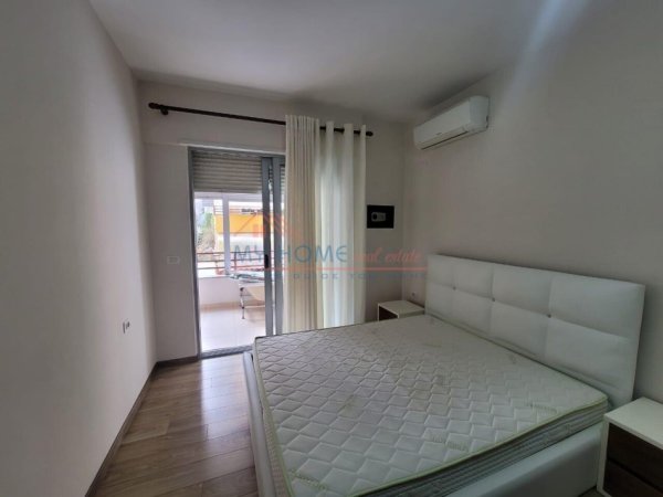 Tirane, shitet apartament 2+1+Ballkon, Kati 3, 100 m² 187,000 € (Liqeni i Thate)