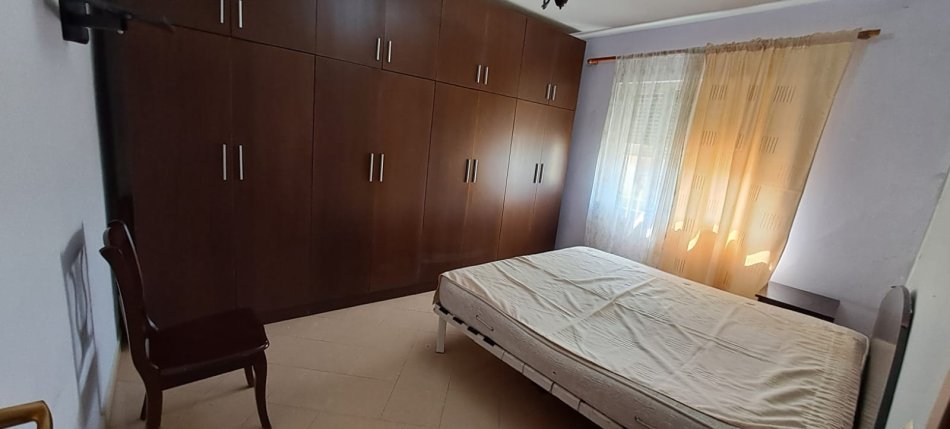 Tirane, shes apartament 1+1, Kati 4, 53 m² 76,000 € (Rr. Kongresi i Manastirit)