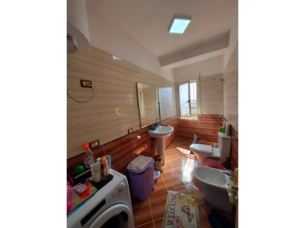 Tirane, shes apartament 2+1, , 100 m² 89,000 € (Rr. Muhamet Deliu)