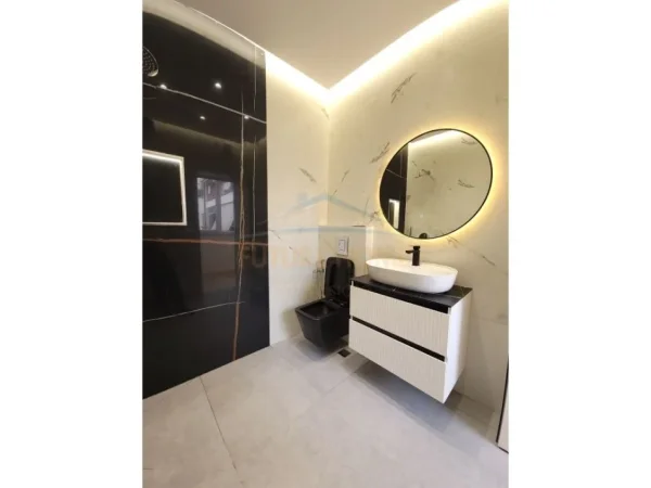 Tirane, shitet apartament 1+1, Kati 7, 58 m² 120000 € (ZOGU I ZI)