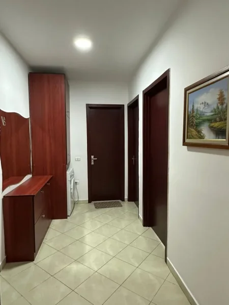 Tirane, jepet me qera apartament 2+1+Ballkon, Kati 2, 90 m² 450 € (Loni Ligori Astir)