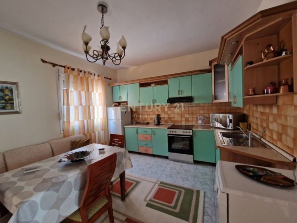 Tirane, jap me qera apartament 2+1+Ballkon, Kati 2, 100 m² 500 € (Pjeter Budi, Liceu Artistik)