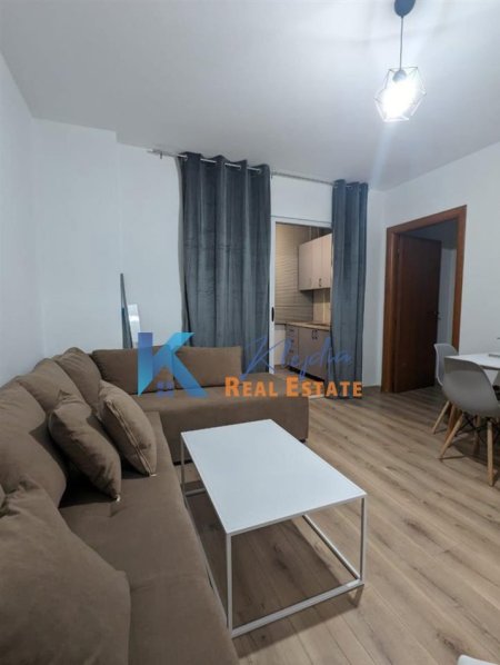 Tirane, jepet me qera apartament 2+1, Kati 7, 72 m² (Don Bosko)