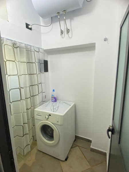 Tirane, jepet me qera Vile 1+1, Kati 1, 60 m² 350 € (Selite)