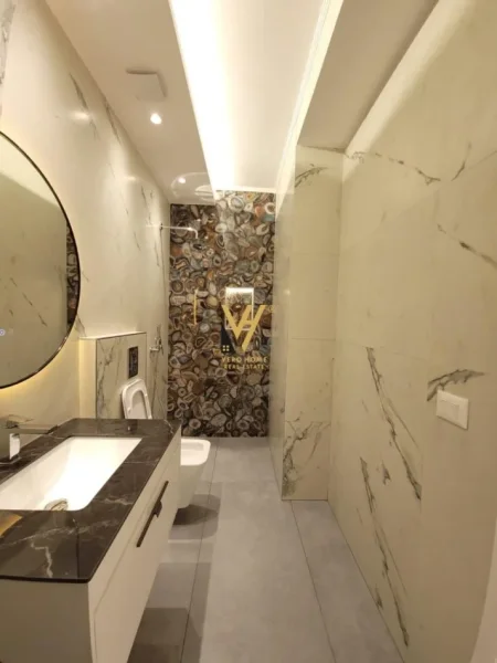 Tirane, shitet apartament 2+1+Ballkon, Kati 7, 95 m² 210,000 € (ZOGU I ZI)