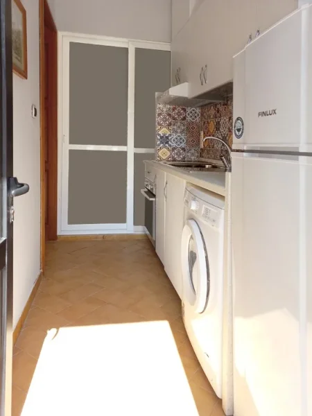 Tirane, jepet me qera apartament 1+1, Kati 1, 30 m² 350 € (Rruga Fortuzi)