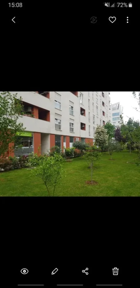 Tirane, shitet dyqan , , 53 m² 137,000 € (Frosina Plaku)