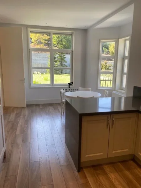 Tirane, jepet me qera apartament 2 Katshe, Kati 1, 1,265 m² 5,000 € (ROLLING HILLS 1)